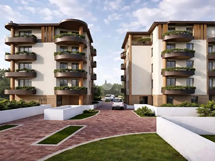 Appartamento trilocale in vendita in Via Peschiera, Castelfranco Emilia