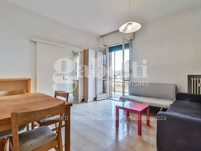 Appartamento quadrilocale in vendita in Via Barozzi, Bologna