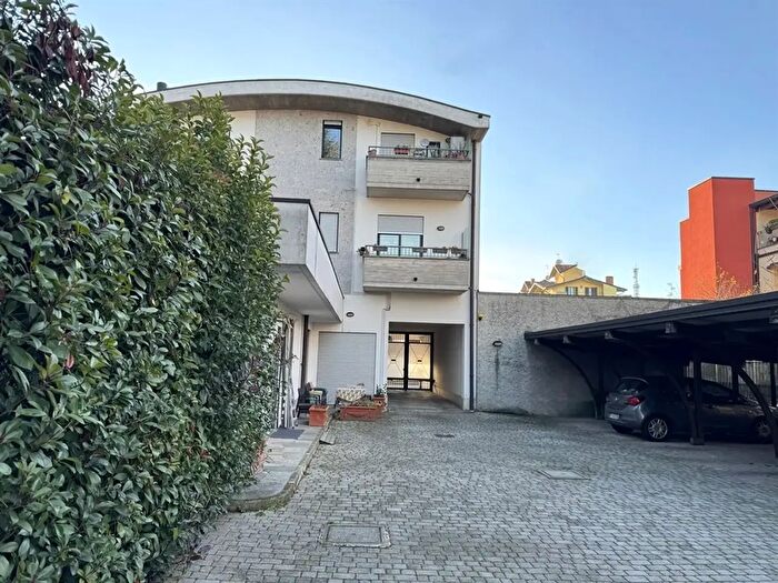 Appartamento monolocale in affitto in Via Redipuglia, Lissone