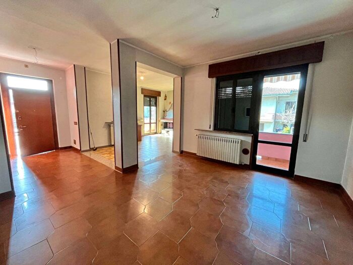 Casa con 6 locali in vendita in Via Firenze, San Giorgio Piacentino