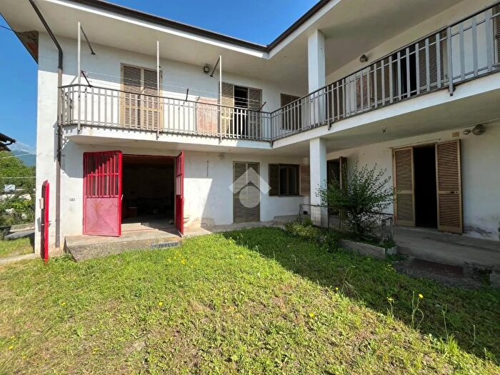 Case in Vendita e in Affitto - 2