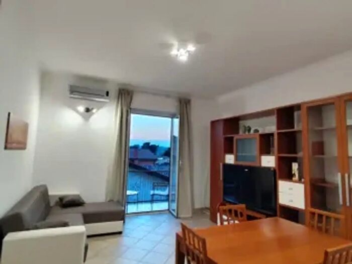 Appartamento trilocale in vendita in Via Monte Terminillo, Anguillara Sabazia