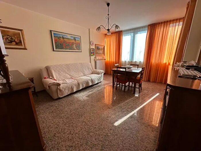 Appartamento con 5 locali in vendita in Vignola