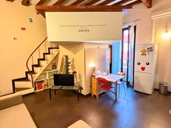 Appartamento monolocale in affitto in Via Tortona, Milano