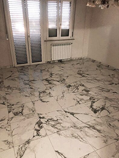 Appartamento con 5 locali in vendita in Ponsacco