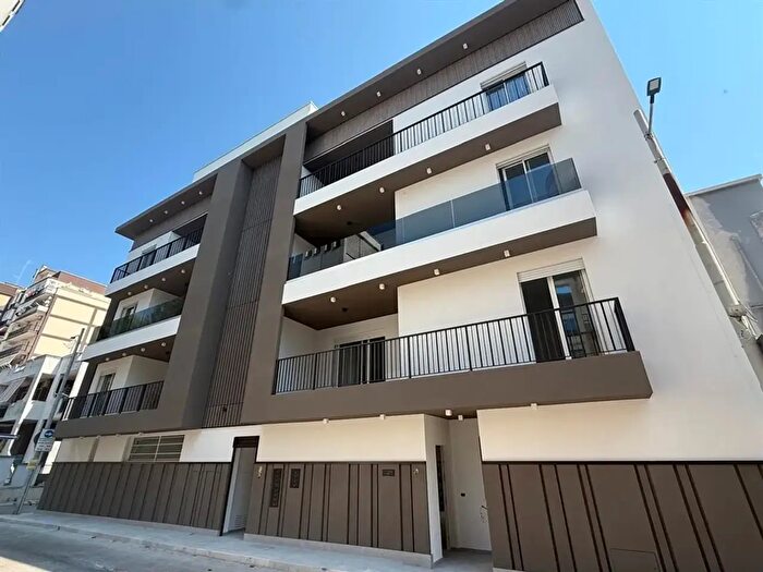 Appartamento trilocale in vendita in Via Nazario Sauro, Modugno