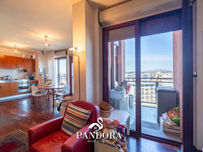 Appartamento in vendita in Via Cadore, Gallarate