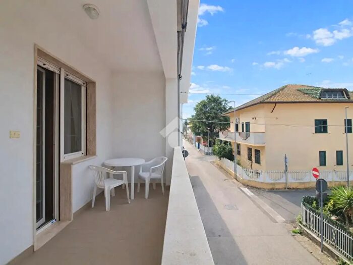 Appartamento quadrilocale in vendita in Via Treviso, Giulianova