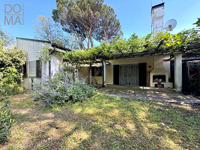 Casa quadrilocale in vendita in Rosolina