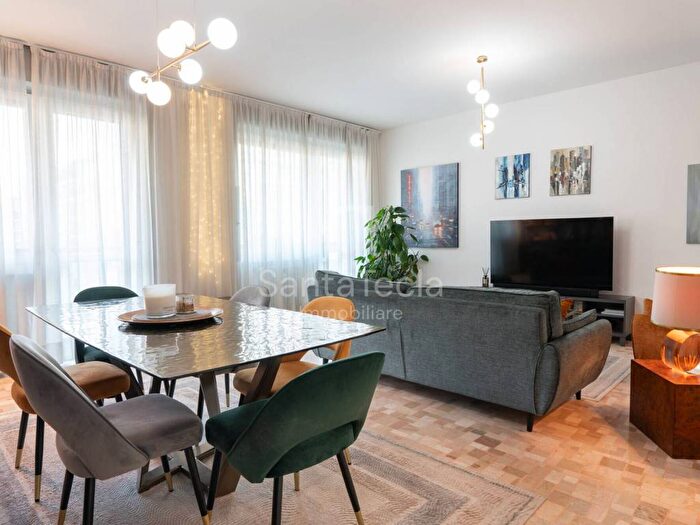 Appartamento trilocale in affitto in Via Da Procida, Sempione, Milano