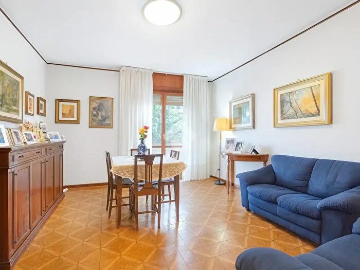 Appartamento quadrilocale in vendita in Via Marzabotto, Terni