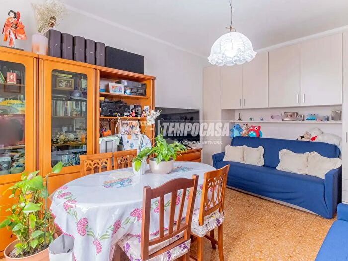 Appartamento bilocale in vendita in Via Antonio Carnevali, Milano
