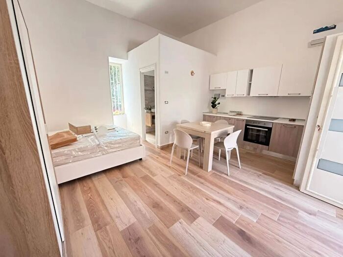 Appartamento monolocale in affitto in Via San Donato, Caserta