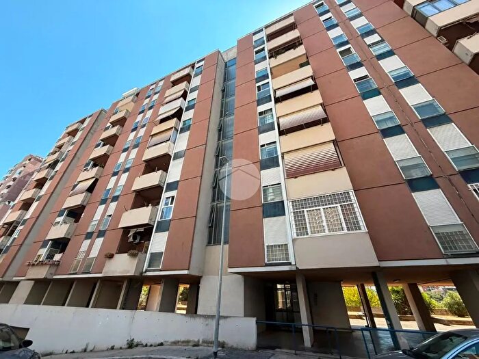 Appartamento quadrilocale in vendita in Via Giacomo Noventa, Roma