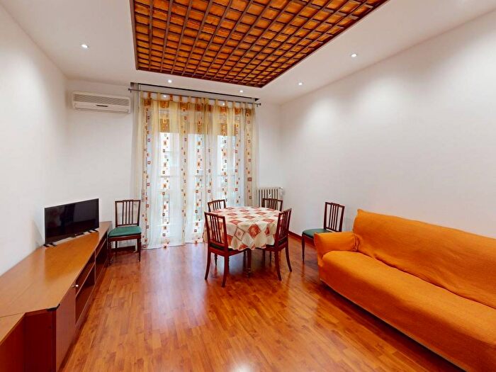 Appartamento trilocale in affitto in Viale Daniele Ranzoni, San Siro, Milano