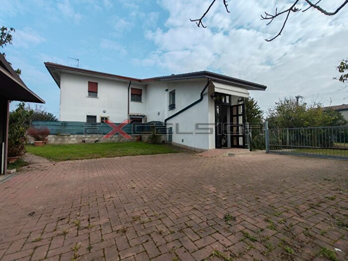 Casa con 5 locali in vendita in Via G Matteotti Bis, Cavarzere