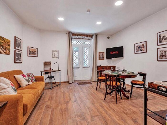 Appartamento bilocale in affitto in Via Sebastiano Satta, Centro, Iglesias