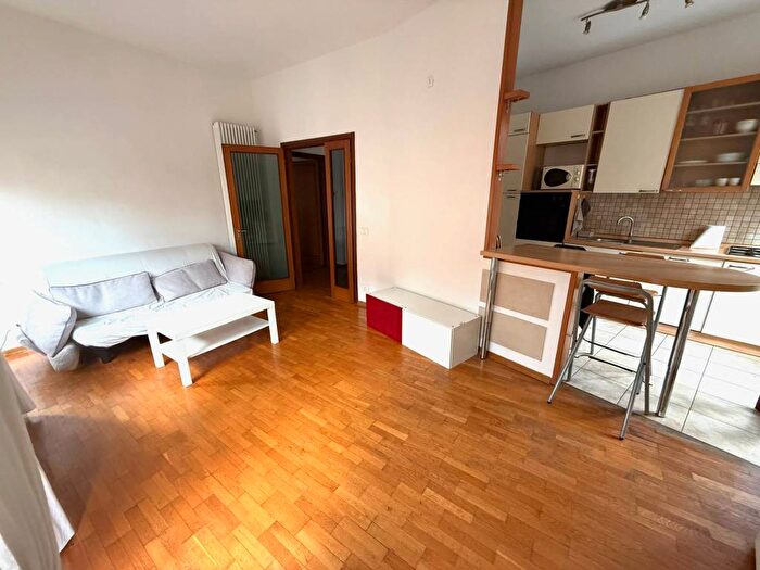 Appartamento trilocale in affitto in Via Quintino Sella, Alberti Bellariva, Firenze