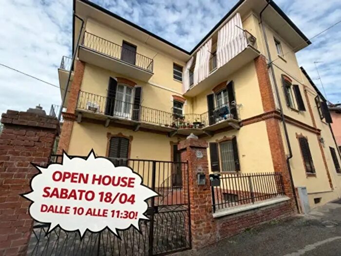 Appartamento quadrilocale in vendita in Via Vincenzo Bellini, Asti