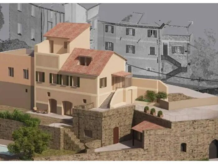 Casa con 6 locali in vendita in Via Castello, Andora