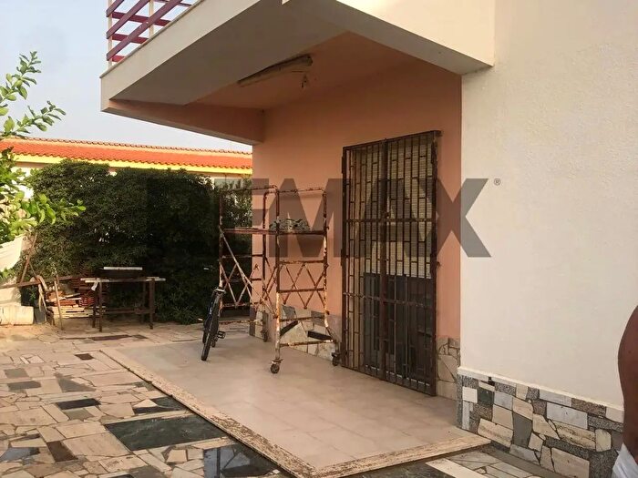 Casa con 10 locali in vendita in Via Costa Esperia, Vittoria