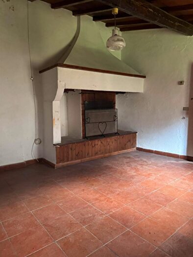 Appartamento quadrilocale in vendita in Via E Pinzani, Dicomano