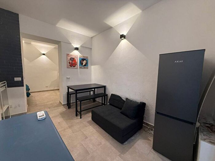 Appartamento bilocale in affitto in Via Porta di Castro, Cassaro, Palermo