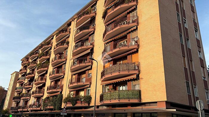 Appartamento bilocale in vendita in Via delle Ande, Milano