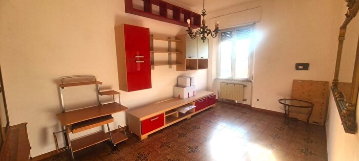 Appartamento trilocale in vendita in a Francesco Crispi, Livorno