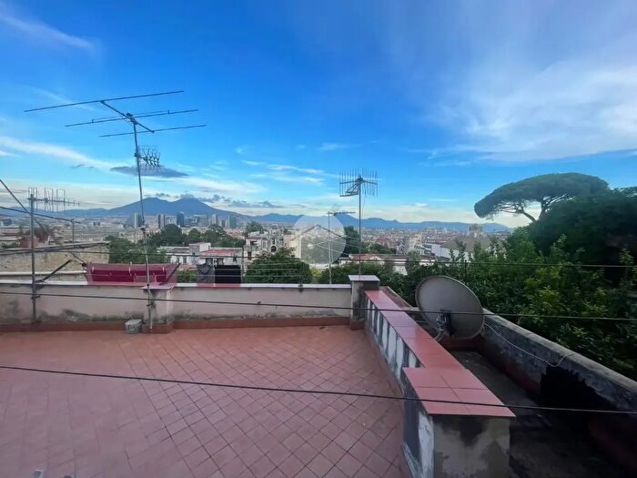Appartamento bilocale in vendita in Vico Paradisiello, Napoli