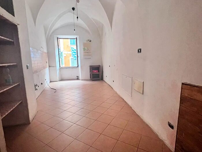 Appartamento quadrilocale in vendita in Via Forni, Sassello