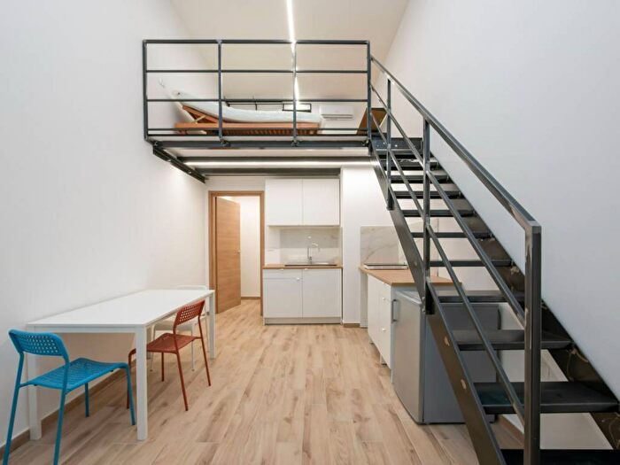 Appartamento monolocale in affitto in Via Baldassare Oltrocchi, Martini Insubria, Milano