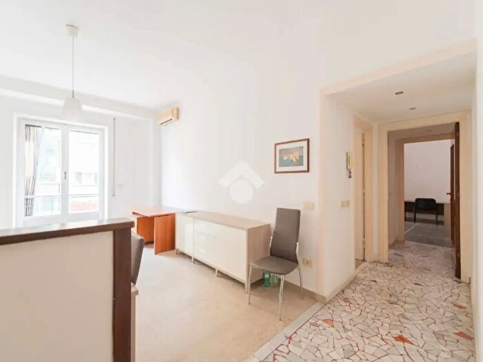 Appartamento bilocale in vendita in Via Nomentana, Roma