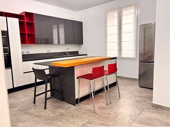 Appartamento trilocale in affitto in Novate Milanese