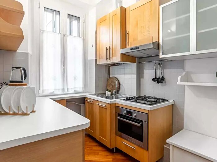 Appartamento monolocale in affitto in Via Amatore Sciesa, Milano