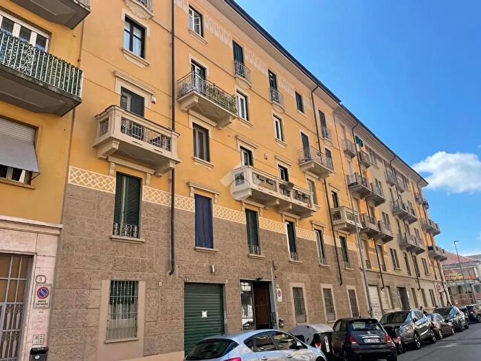 Appartamento trilocale in vendita in Via Beinette, Torino