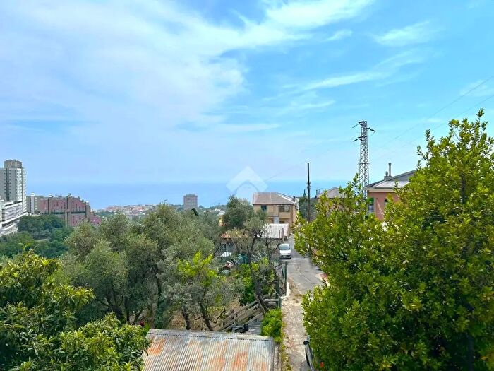 Casa monolocale in vendita in Via del Chiapparo, Genova