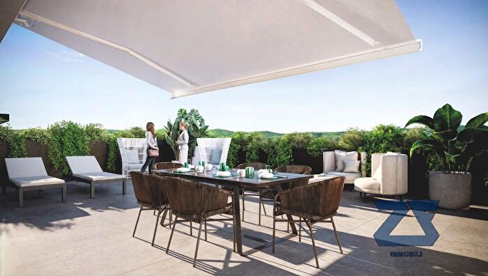 Appartamento quadrilocale in vendita in Via Alessandro Manzoni, Castelfranco Veneto