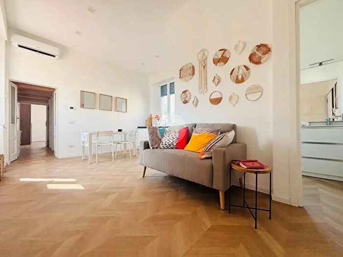 Appartamento trilocale in vendita in Via Carlo Rota, Monza