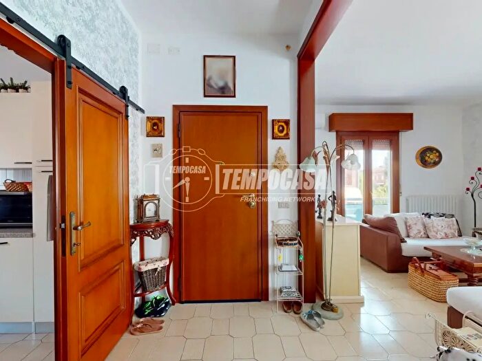 Appartamento trilocale in vendita in Carpi