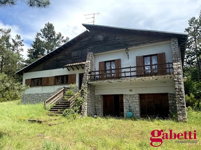 Casa in vendita in Ssbis, Rocca Di Mezzo