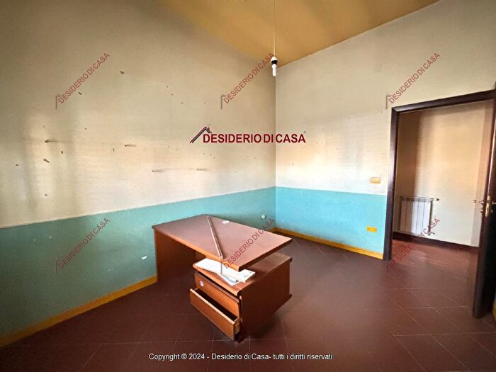 Appartamento con 6 locali in vendita in Partinico