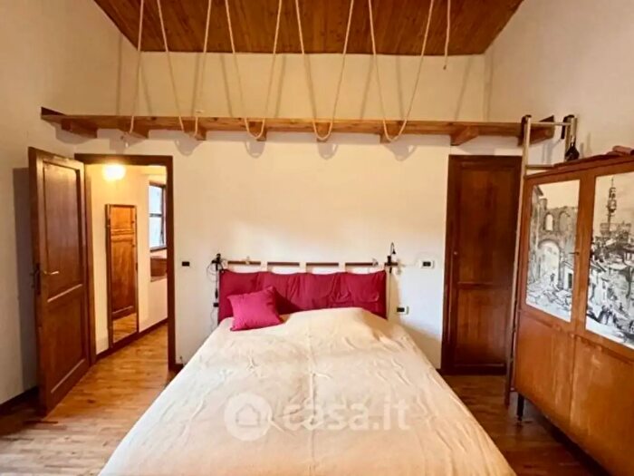 Appartamento trilocale in vendita in Via De Bardi, Firenze
