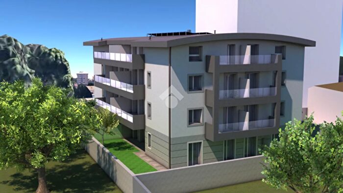 Appartamento trilocale in vendita in Via Giuseppe Mazzini, Lissone