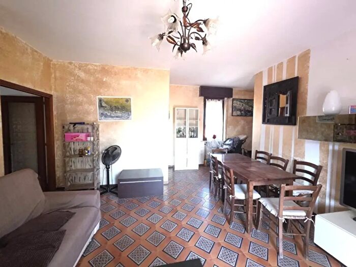 Appartamento quadrilocale in vendita in Via Salvatore Pironi, Rimini
