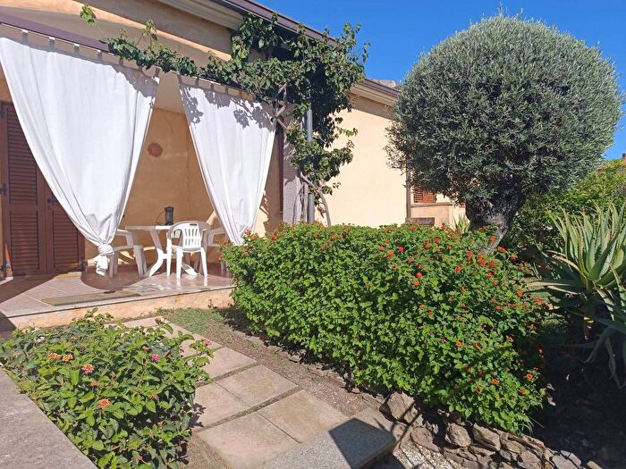 Appartamento bilocale in affitto in Via dei Leylandi, Palmadula Argentiera, Sassari