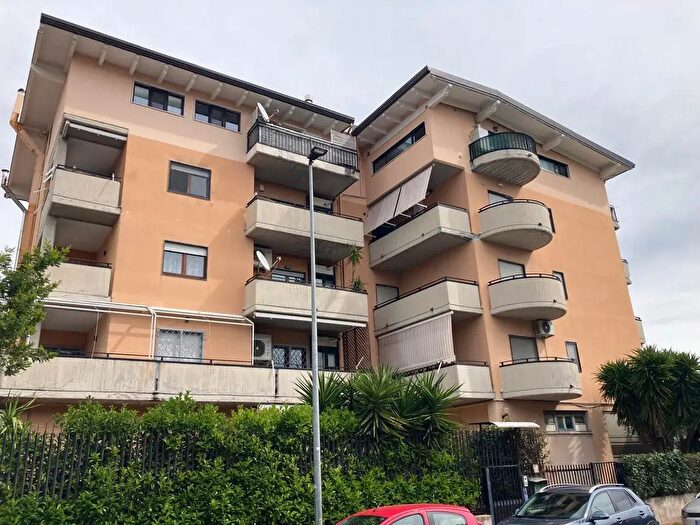 Appartamento trilocale in vendita in Via Fiorignano, Battipaglia
