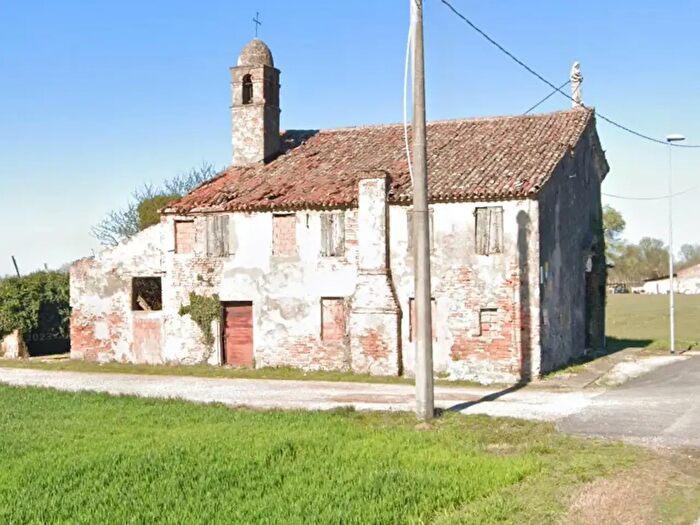 Casa trilocale in vendita in Albaredo D'Adige