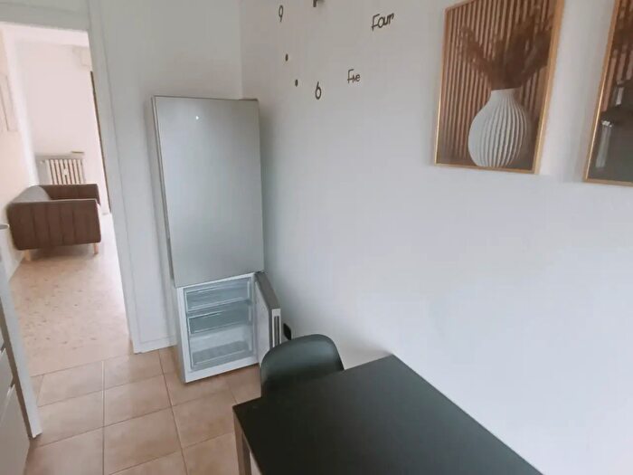 Appartamento trilocale in affitto in Novara