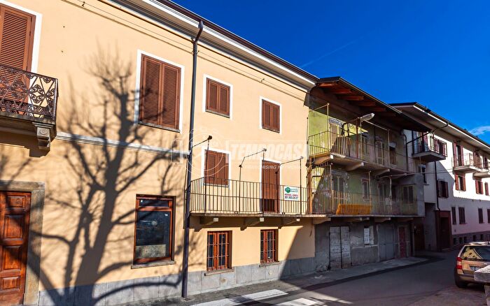 Appartamento con 6 locali in vendita in Via Conte Verde, Condove